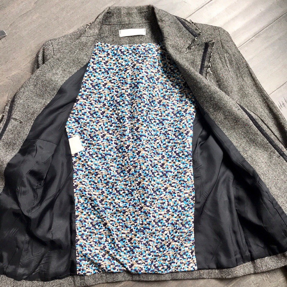 Chic Tweet Blazer - Picture 3 of 5